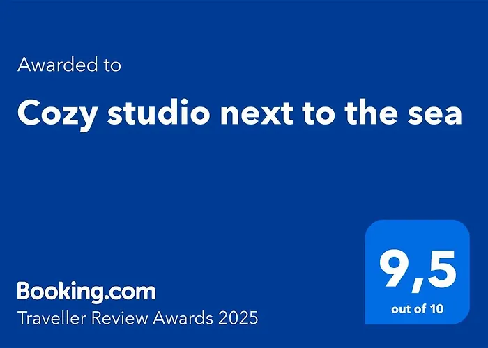 Cozy Studio Next To The Sea